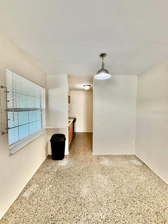 Building Photo - 257 38th Ave SE