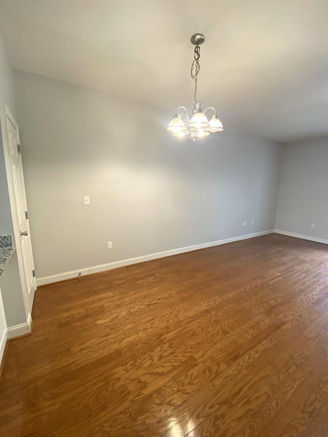 Building Photo - 4492 Great Oak Dr