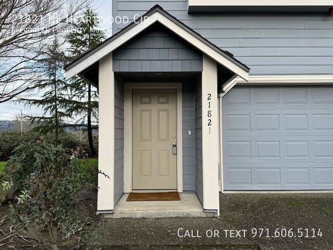 Building Photo - 21821 NE Heartwood Cir