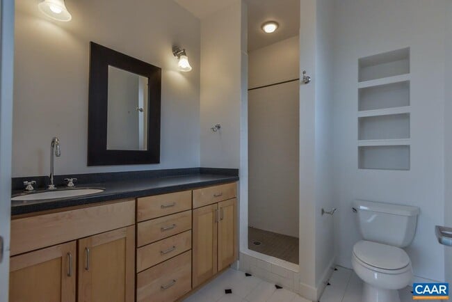 Building Photo - 200 Douglas Ave