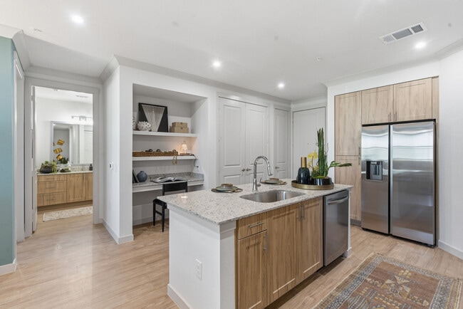 Building Photo - The Westlyn