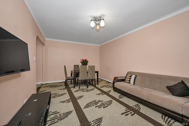 Building Photo - 99-41 64th Ave