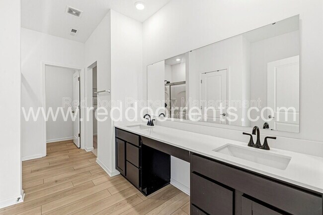 Building Photo - 1339 Little Rodeo Pl