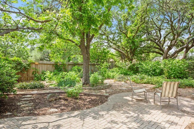 Building Photo - 11604 Windermere Meadows