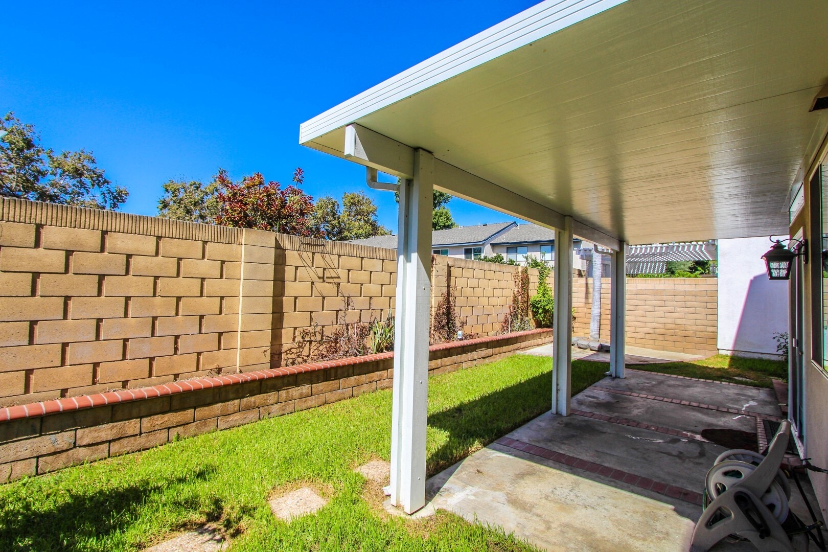 Building Photo - 655 Roscoe St