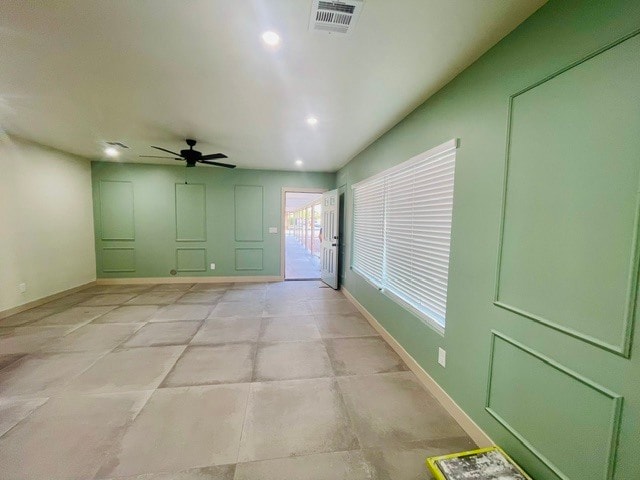 Large Living Area - 1501 W Lynwood St