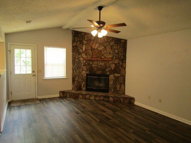 Building Photo - 110 Tempest Ln