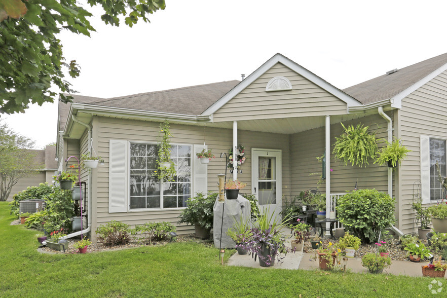 Primary Photo - The Cottages of Pleasant Hill