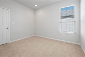 Building Photo - 213 Mayney Ln.