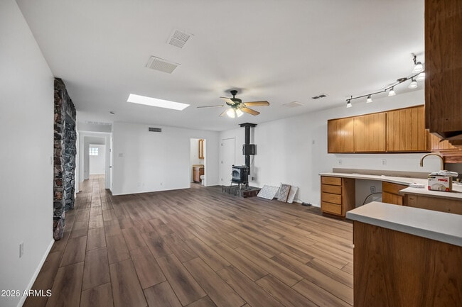 Building Photo - 35030 N 51st St