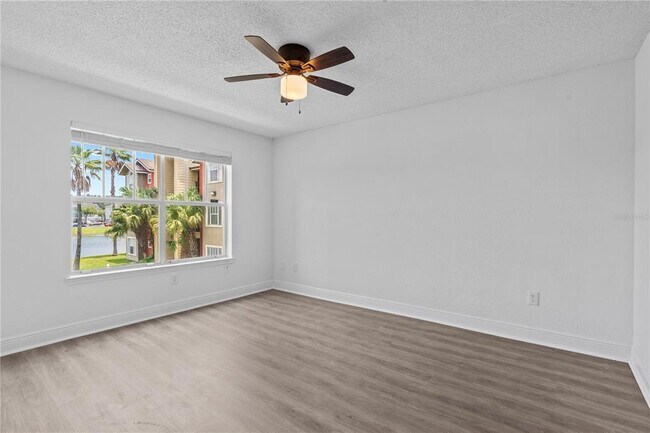 Building Photo - 2214 Grand Cayman Ct