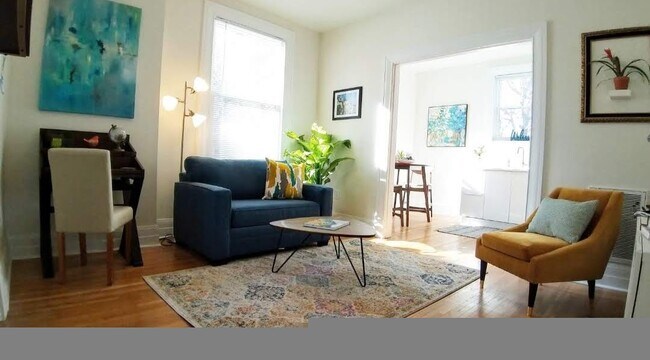 Building Photo - 3541 Fort Ave