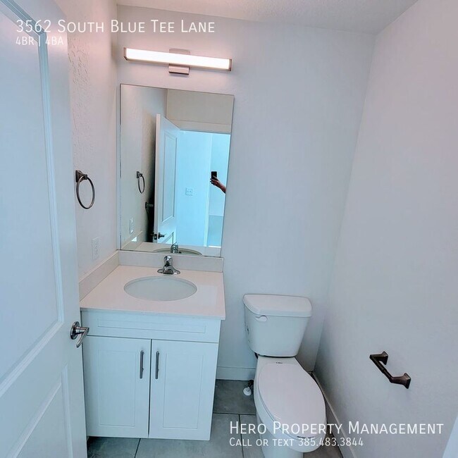 Building Photo - 3562 Blue Tee Ln