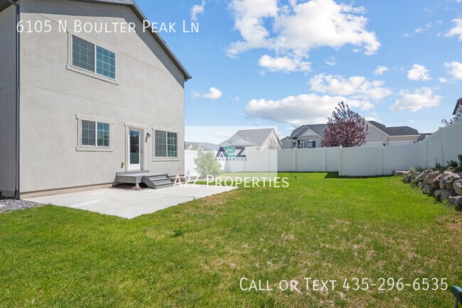 Building Photo - 6105 N Boulter Peak Ln
