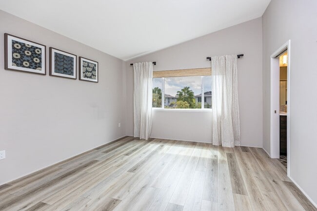 Building Photo - NorthPark 3Bedroom, 2.5 Bathroom SFH
