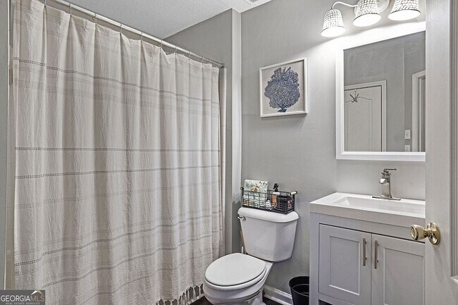 Building Photo - 800 Peachtree St NE