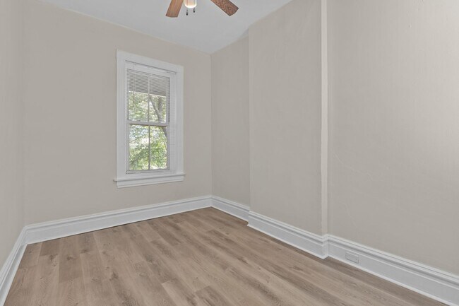 Building Photo - 2924 Pennsylvania Ave