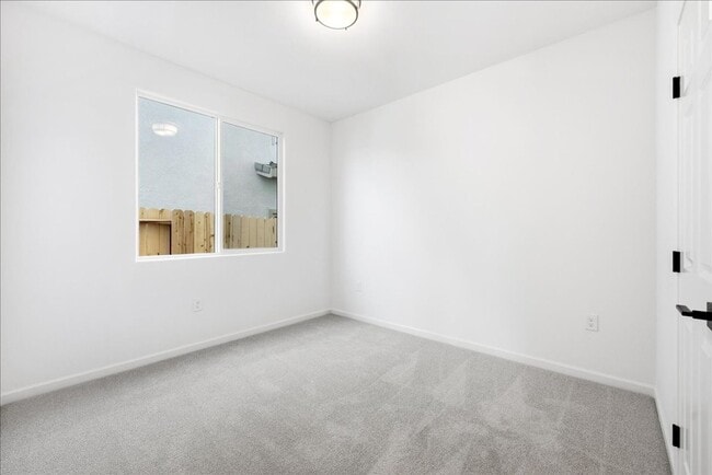 Building Photo - 4412 Canyon Coral Wy