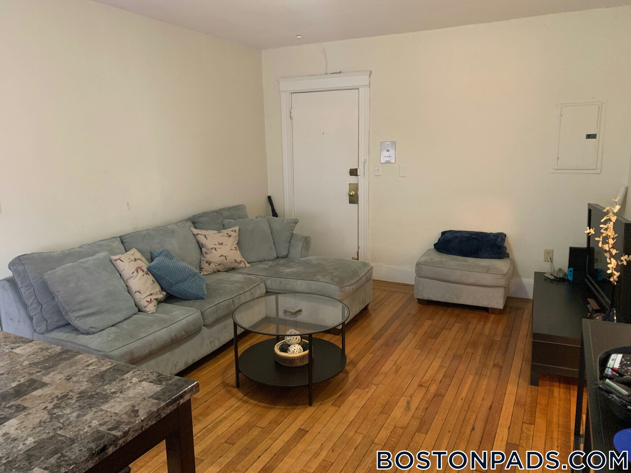 Building Photo - 88 Washington St