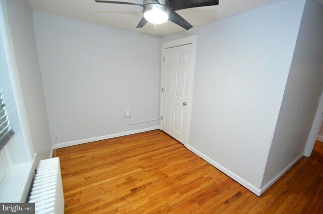 Building Photo - 241 High St