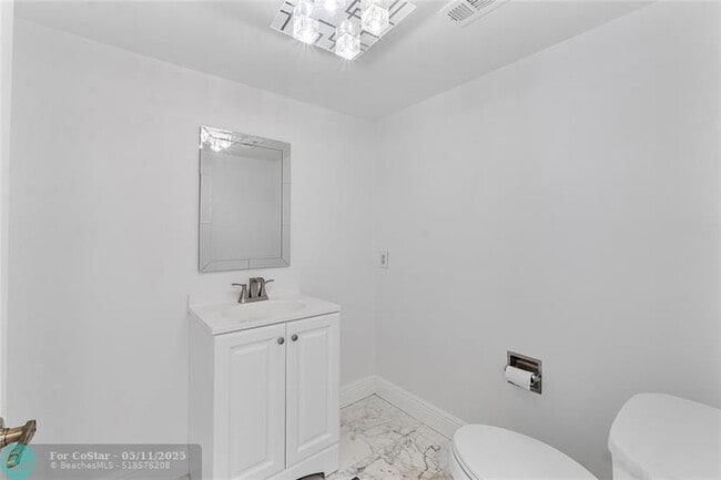 Building Photo - 7579 Imperial Dr