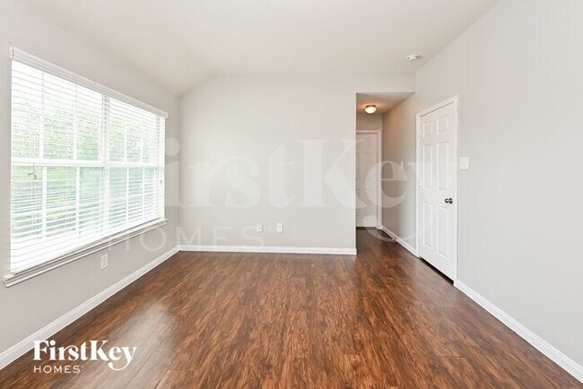 Building Photo - 21458 Wilona Way