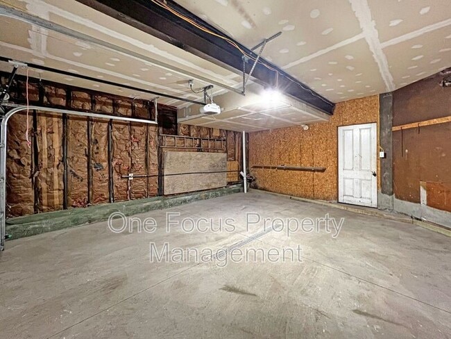Building Photo - 51 Pearl St