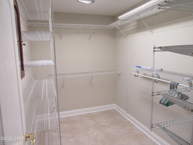 Building Photo - 3209 Pleasant Hill Rd