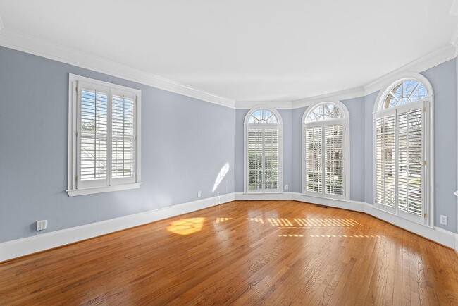 Building Photo - 1037 Windermere Crossing