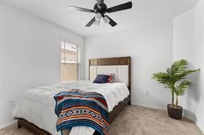 Building Photo - 211 Camargue Dr