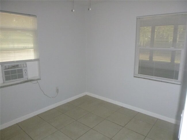 Building Photo - 550 Westover Pkwy