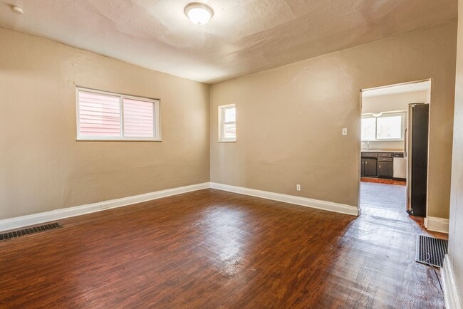 Building Photo - Available JULY 2026 - Spacious 3 Bedroom, 1.5 Bath w/ City Views!