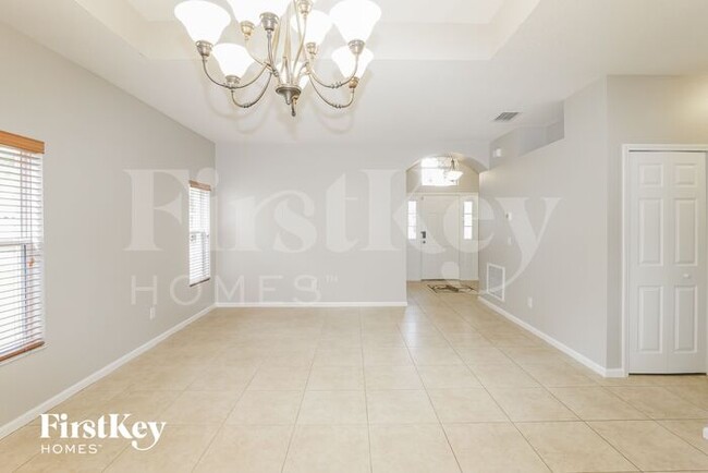 Building Photo - 13549 Hawk Lake Dr