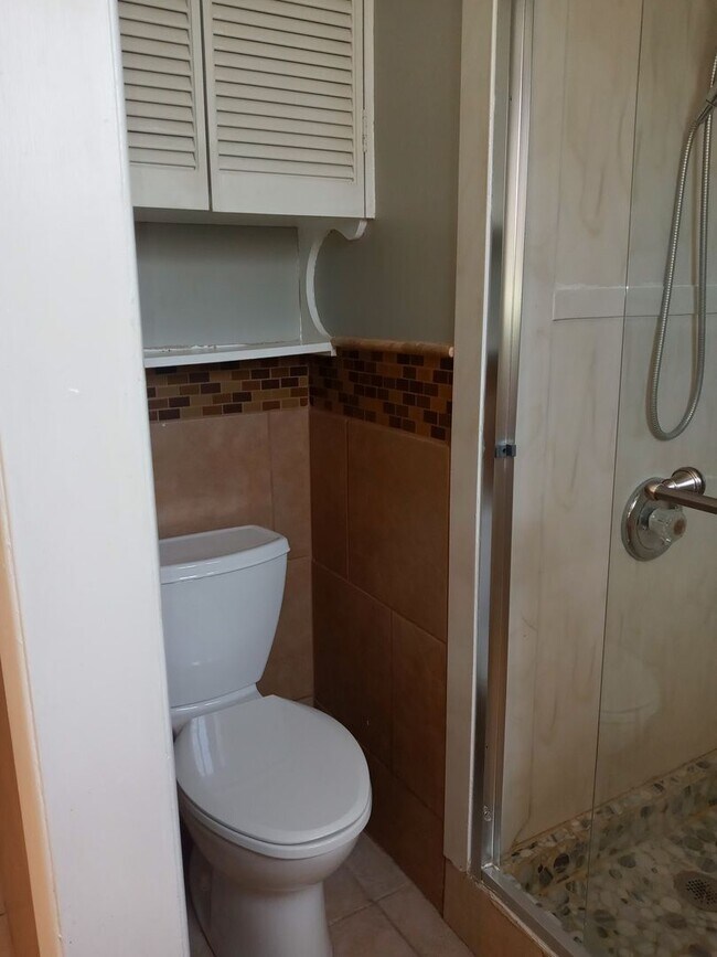 Building Photo - RIO RANCHO-FOUR BEDROOM HOUSE-Furnished