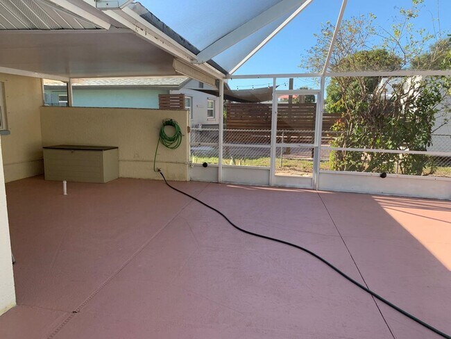 Building Photo - 1342 Torreya Cir