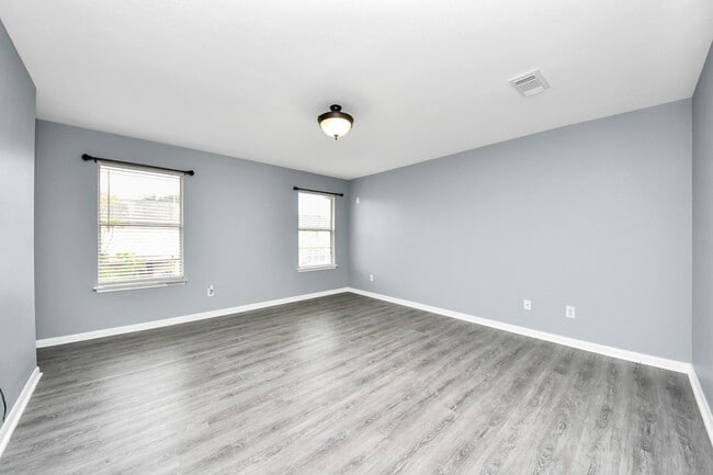 Building Photo - 15227 Western Skies Dr