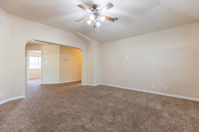 Building Photo - 630 Hookberry Trail