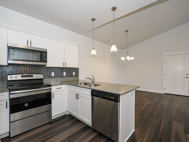 Building Photo - 3717 W 1500 N