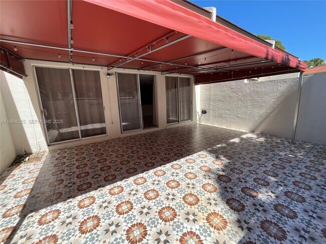 Building Photo - 10270 NW 46th St