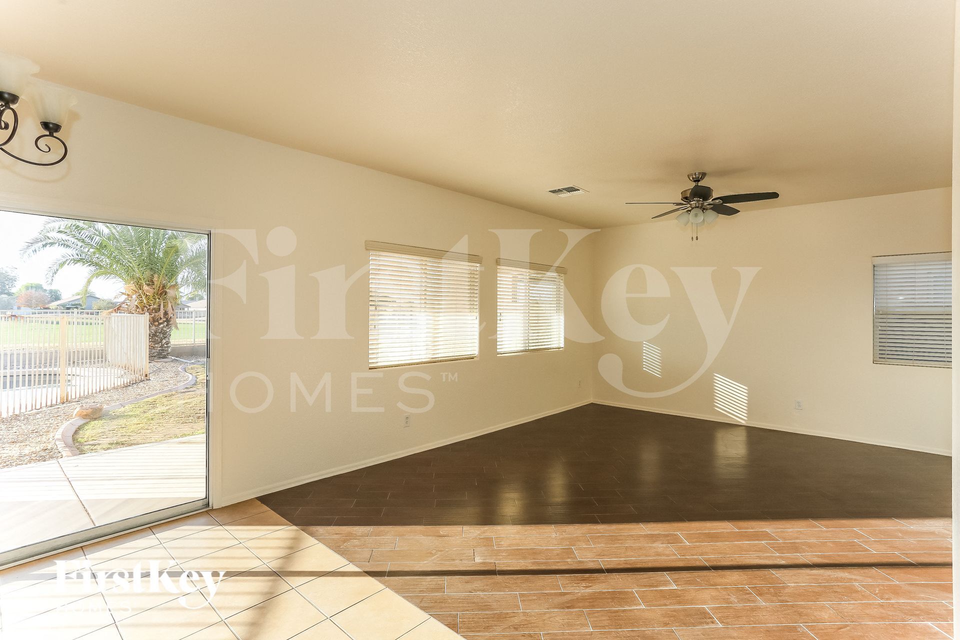 Building Photo - 718 S 124th Ave