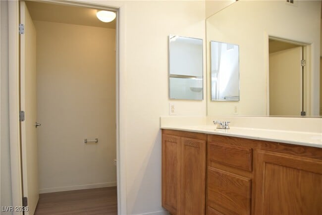 Building Photo - 50 Aura de Blanco St