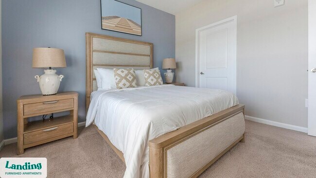 Building Photo - 915 Brentmoor Dr