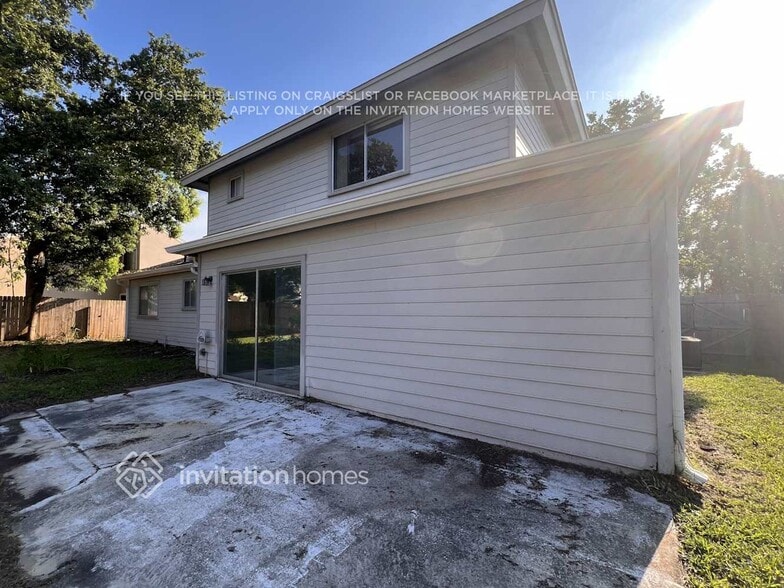 Building Photo - 3925 Whittington Dr