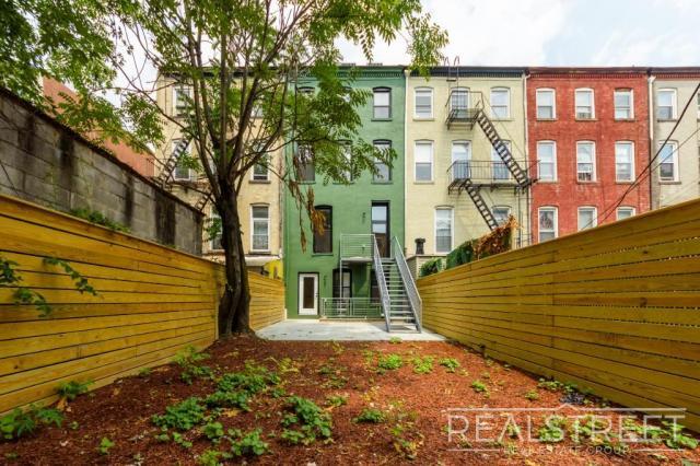 Building Photo - 2 bedroom in BROOKLYN NY 11221