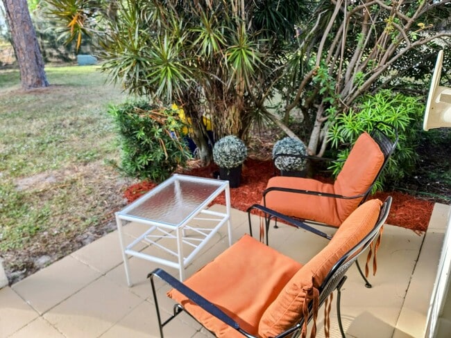 Building Photo - 4482 King Theodore Dr