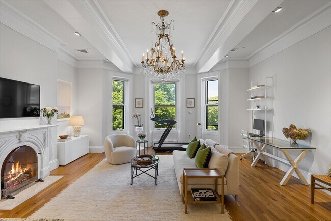 Building Photo - 101 Beacon St