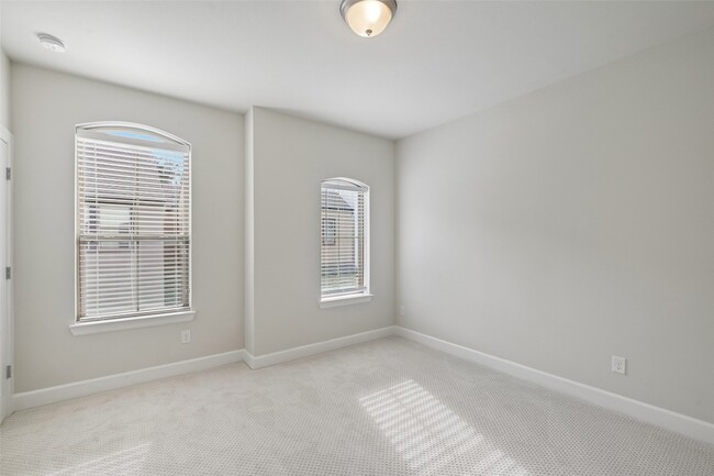 Building Photo - 623 Aspen Valley Ln