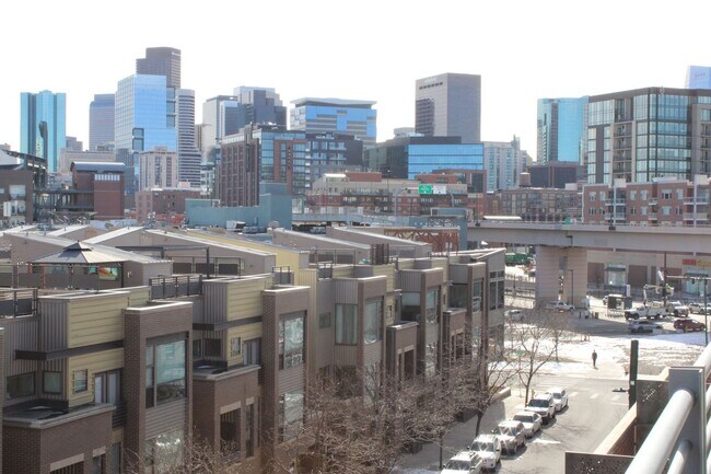 Building Photo - Full Service Executive Fully Furnished All Inclusive Architectural Penthouse Loft Downtown Denver