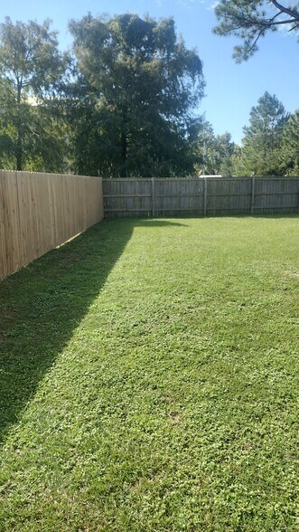 Building Photo - 2842 Villa Woods Cir
