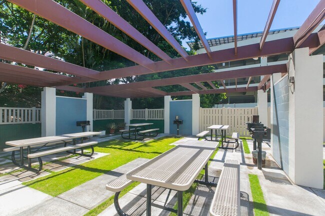 Building Photo - 98-410 Koauka Loop #14B